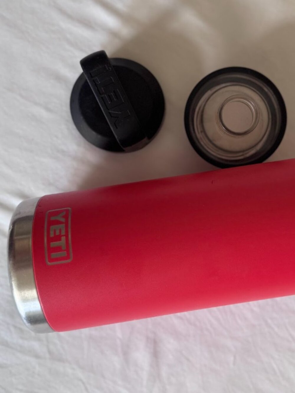 YETI Rambler Stainless Steel Water Bottle Red -  1L